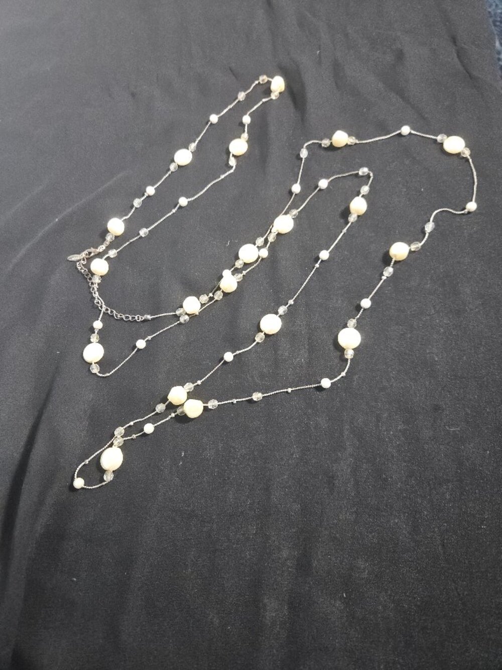 VCM WHITE PEARL, CRYSTAL AND TINY ROSE QUARTZ OPERA LENGTH NECKLACE